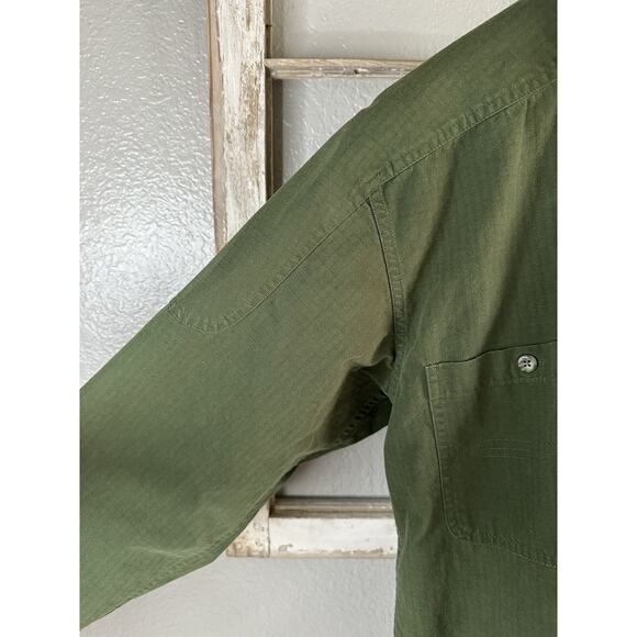 Mossy Oak Mens Size Medium Dark Hunter Green Long Sleeves Button Front - Picture 4 of 13